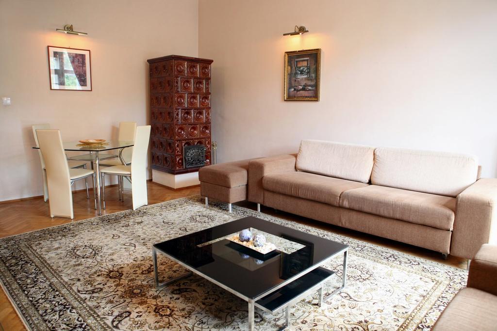 Apartman Moyzesova โกชิเซ ภายนอก รูปภาพ